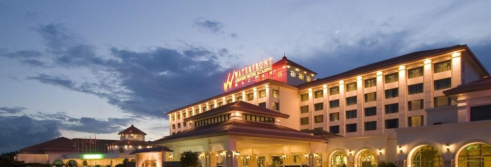 Waterfront Airport Hotel And Casino Lapu-Lapu City Exteriér fotografie